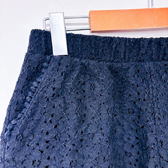 STREETWEAR SOCIETY Black lace floral shorts | chic boho summer | Small * - Picture 3 of 7